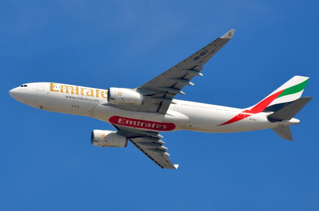 Photo of aircraft A6-EKY operated by Emirates