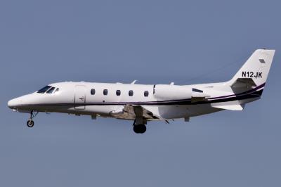 Photo of aircraft N12JK operated by Pacific Coast Jet