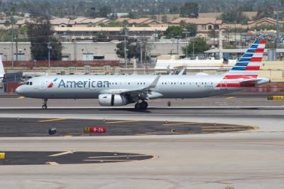 Photo of aircraft N138AN operated by American Airlines