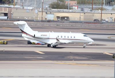 Photo of aircraft N703QS operated by NetJets