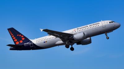 Image of aircraft registration OO-SNG - A A320-214 operated by Brussels Airlines