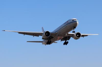 Image of aircraft registration B-2031 - A 777-39L(ER) operated by Air China