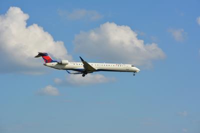 Photo of aircraft N166PQ operated by Endeavor Air