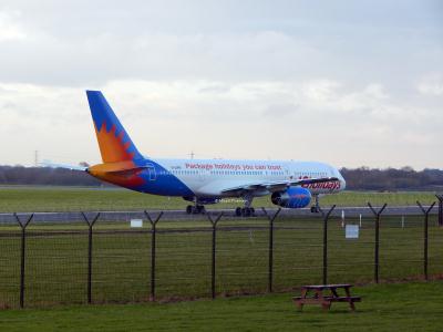 Image of aircraft registration G-LSAD - A 757-236 operated by Jet2