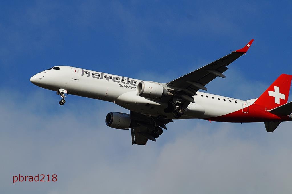 Photo of aircraft HB-JVU operated by Helvetic Airways