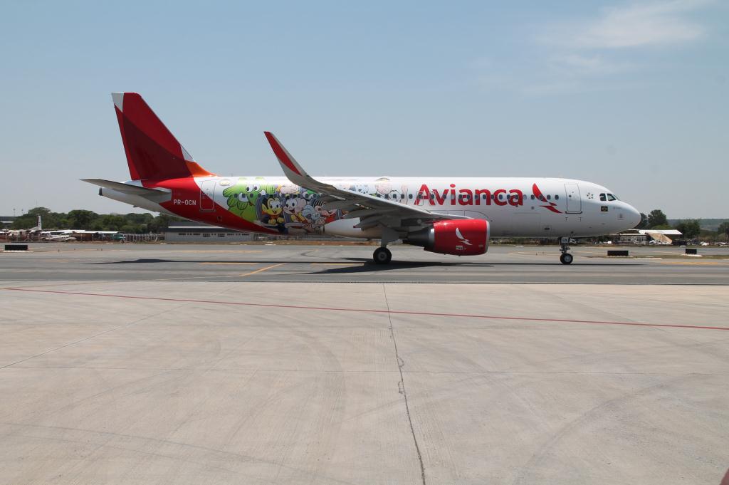 Photo of aircraft PR-OCN operated by Avianca Brasil