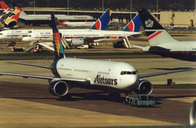 Image of aircraft registration G-DIMB - A 767-31K(ER)(WL) operated by Airtours International Airways