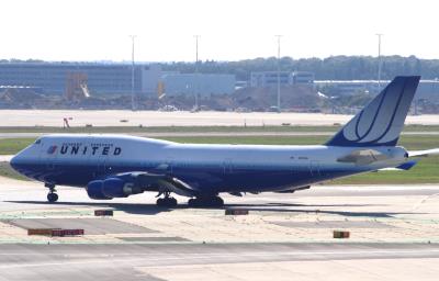 Photo of aircraft N171UA operated by United Airlines
