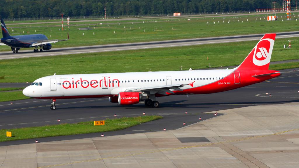 Photo of aircraft OE-LCA operated by Niki