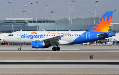 Photo of aircraft N305NV operated by Allegiant Air