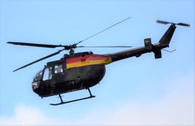 Photo of aircraft 87+16 operated by German Army (Heeresflieger)