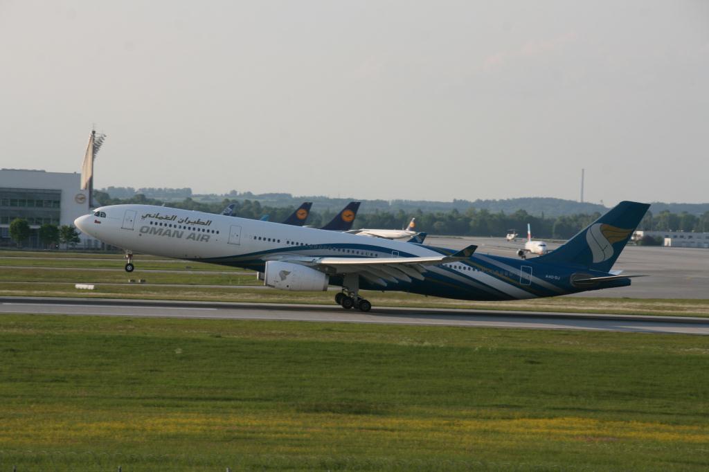 Photo of aircraft A4O-DJ operated by Oman Air