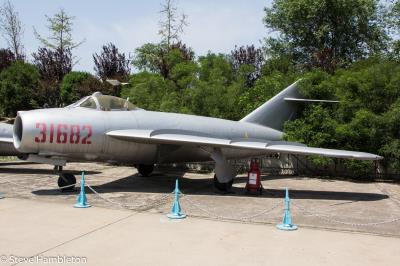 Photo of aircraft 31682 operated by China Aviation Museum