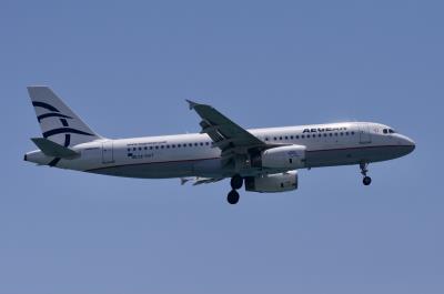 Image of aircraft registration SX-DVT - A A320-232 operated by Aegean Airlines