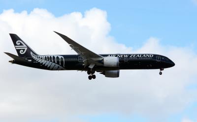 Photo of aircraft ZK-NZE operated by Air New Zealand