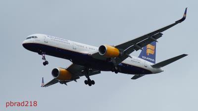 Image of aircraft registration TF-ISR - A 757-256 operated by Icelandair