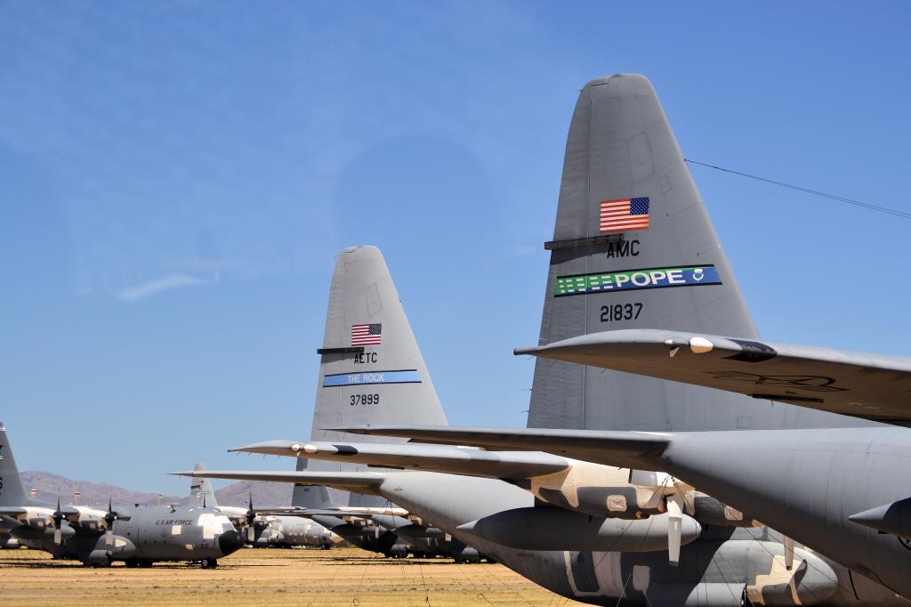 Photo of aircraft 63-7899 operated by United States Air Force