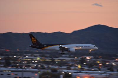 Photo of aircraft N418UP operated by United Parcel Service (UPS)
