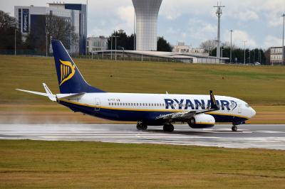 Photo of aircraft EI-FIF operated by Ryanair