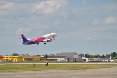 Image of aircraft registration HA-LTB - A A321-231(WL) operated by Wizz Air