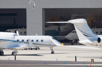 Image of aircraft registration N880SR - A Gulfstream G550 operated by TVPX Aircraft Solutions Inc Trustee