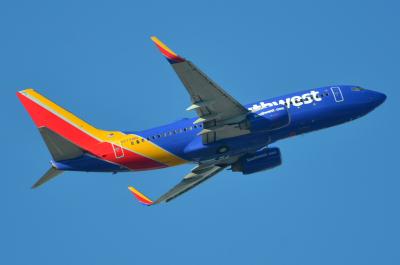 Photo of aircraft N570WN operated by Southwest Airlines