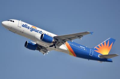 Photo of aircraft N280NV operated by Allegiant Air