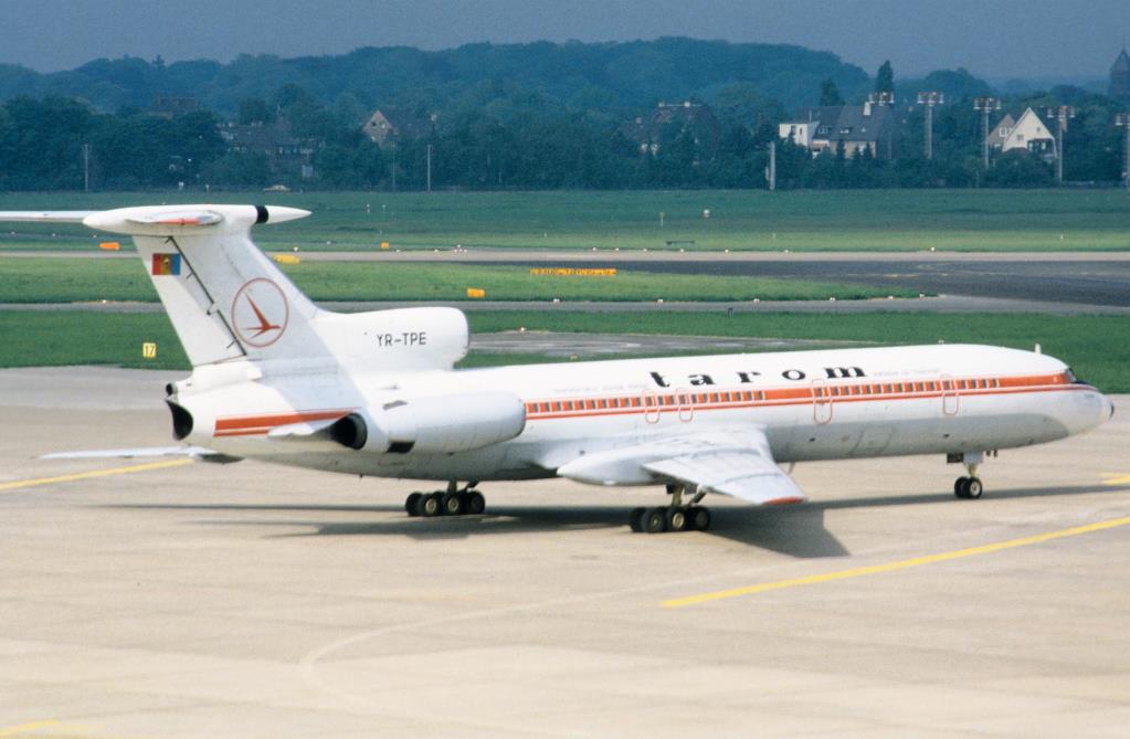 Photo of aircraft YR-TPE operated by Tarom