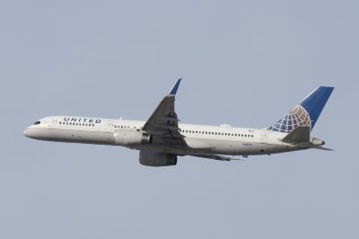Image of aircraft registration N48127 - A 757-224(WL) operated by United Airlines