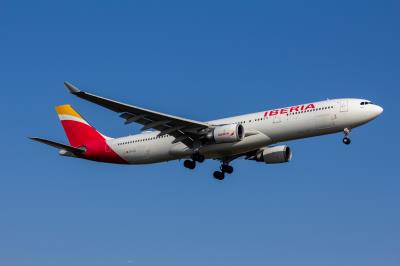 Photo of aircraft EC-LZJ operated by Iberia