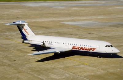 Photo of aircraft N1135J operated by Braniff International Airways