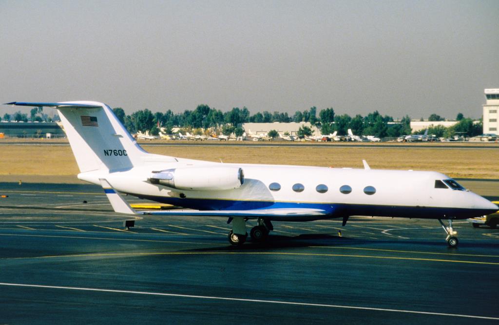 Photo of aircraft N760C operated by IBM Credit Corporation