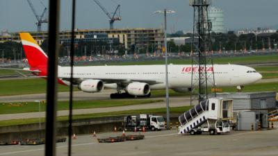 Image of aircraft registration EC-LCZ - A A340-642 operated by Iberia