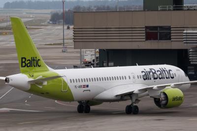 Photo of aircraft YL-ABE operated by Air Baltic