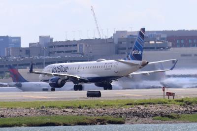 Photo of aircraft N374JB operated by JetBlue Airways
