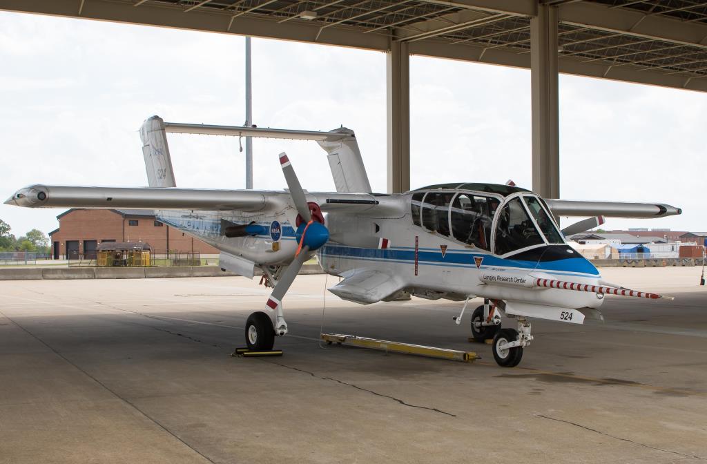 Photo of aircraft N524NA operated by NASA-National Aeronautics & Space Administration