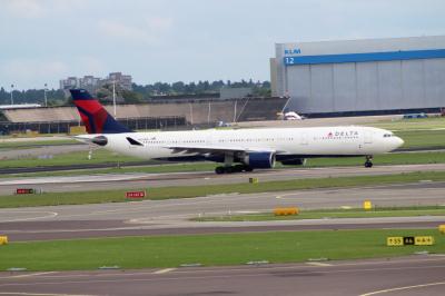 Image of aircraft registration N801NW - A A330-323 operated by Delta Air Lines