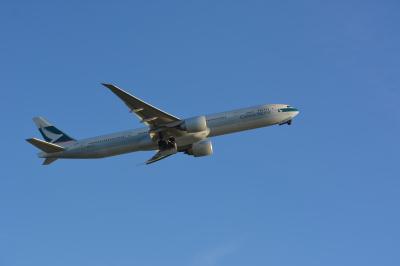 Photo of aircraft B-KQW operated by Cathay Pacific Airways
