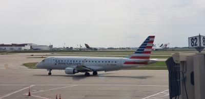 Photo of aircraft N102HQ operated by American Eagle