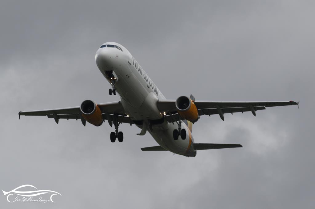 Photo of aircraft LY-VEA operated by Titan Airways