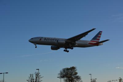 Photo of aircraft N768AA operated by American Airlines