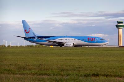 Photo of aircraft G-TAWS operated by TUI Airways