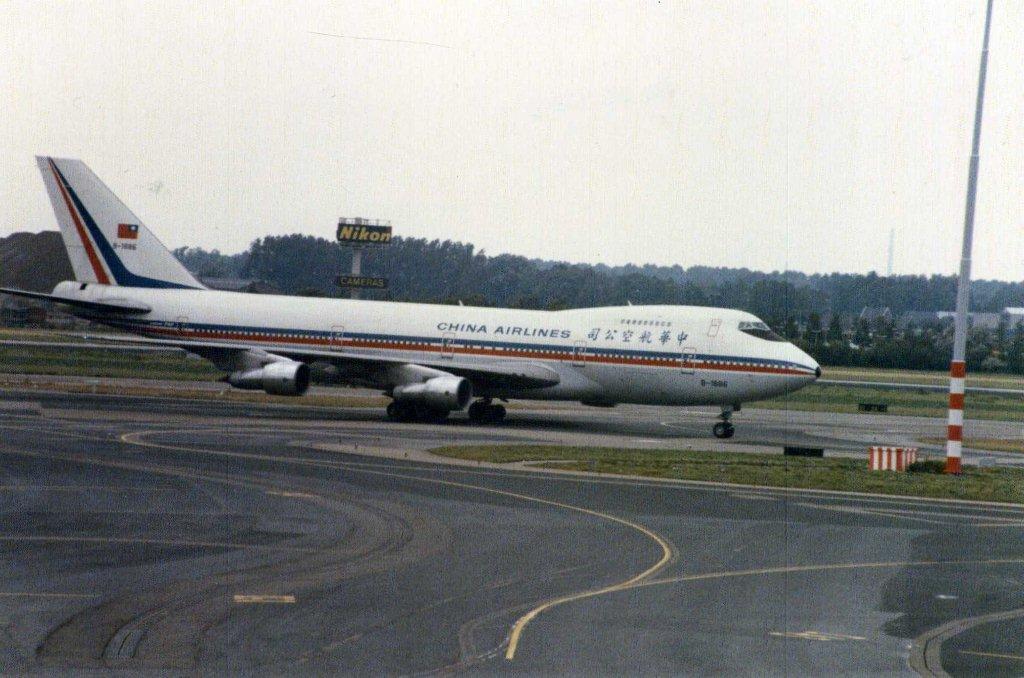 Photo of aircraft B-1886 operated by China Airlines