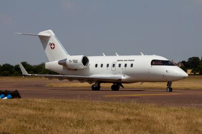 Photo of aircraft T-752 operated by Swiss Air Force