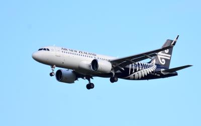 Photo of aircraft ZK-NHB operated by Air New Zealand