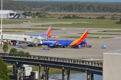 Photo of aircraft N8329B operated by Southwest Airlines