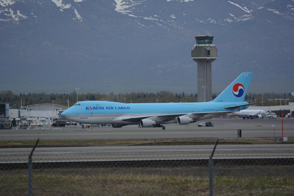 Photo of aircraft HL7605 operated by Korean Air Lines