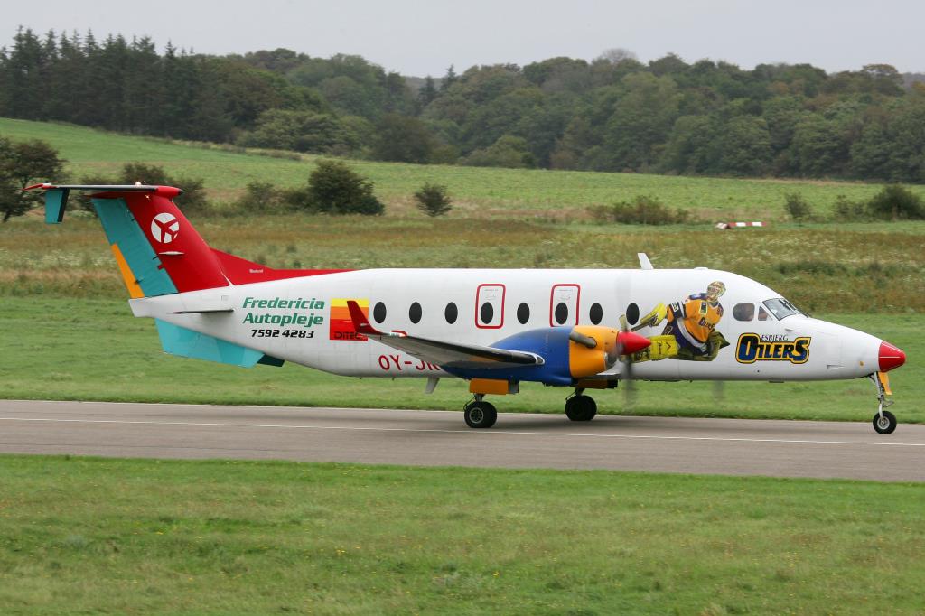 Photo of aircraft OY-JRV operated by Danish Air Transport (DAT)