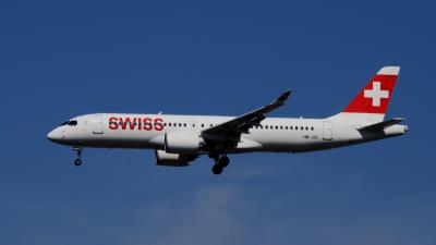 Image of aircraft registration HB-JCL - A Bombardier CSeries CS300-(BD-500-1A11) operated by Swiss