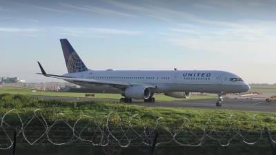 Photo of aircraft N21108 operated by United Airlines